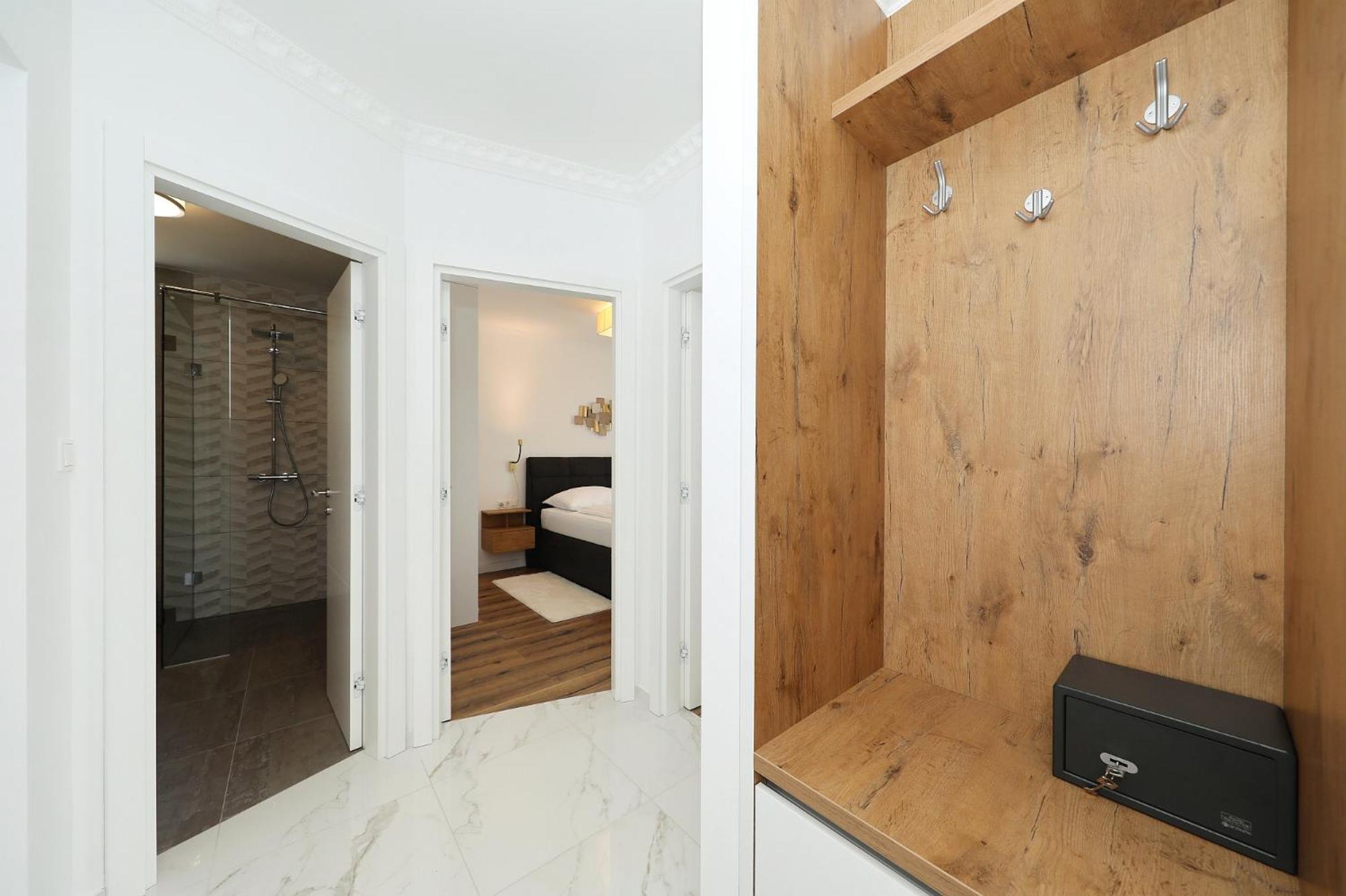 Villa Tin Apartments Tribanj-Kruscica Eksteriør bilde